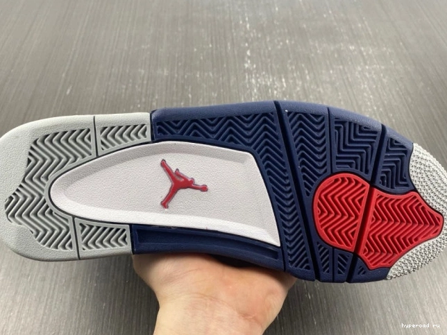 DH6927-140 Retro 4 navy Jordan midnight 0720